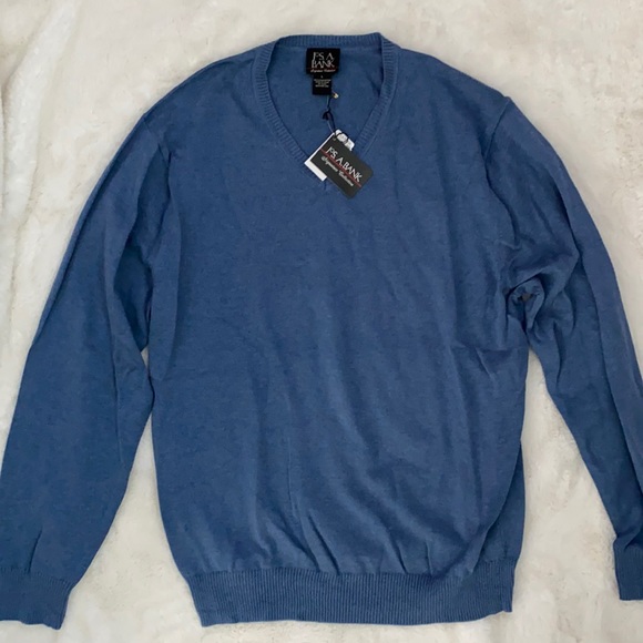 Jos. A. Bank Other - NWT! Jos. A Bank v-neck sweater in a light blue color